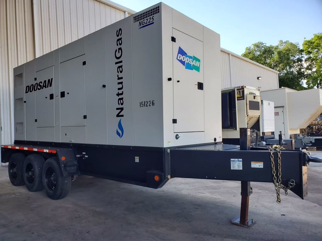 máy phát điện Doosan